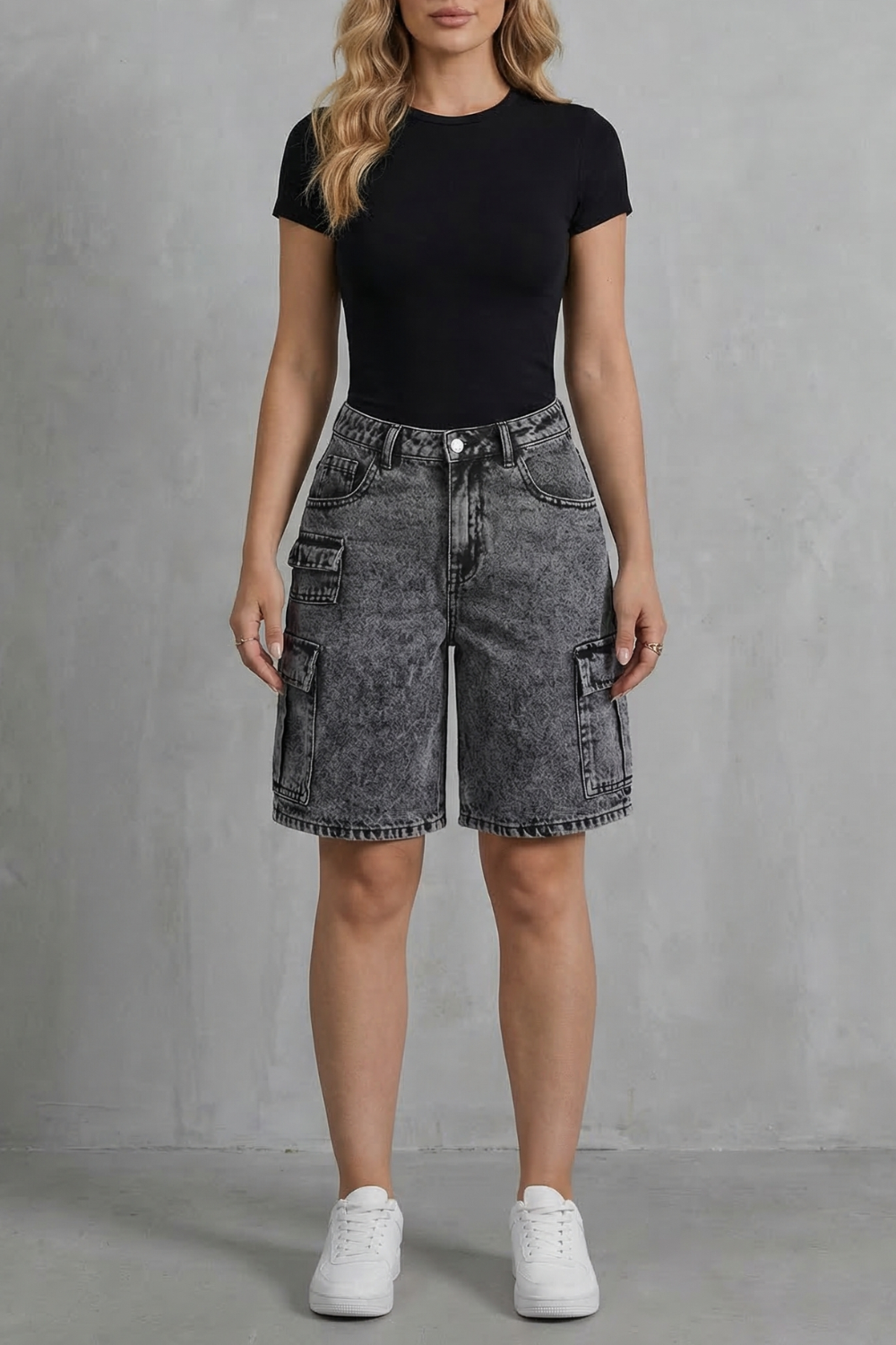 Relaxed Fit High Waist Denim Cargo Shorts