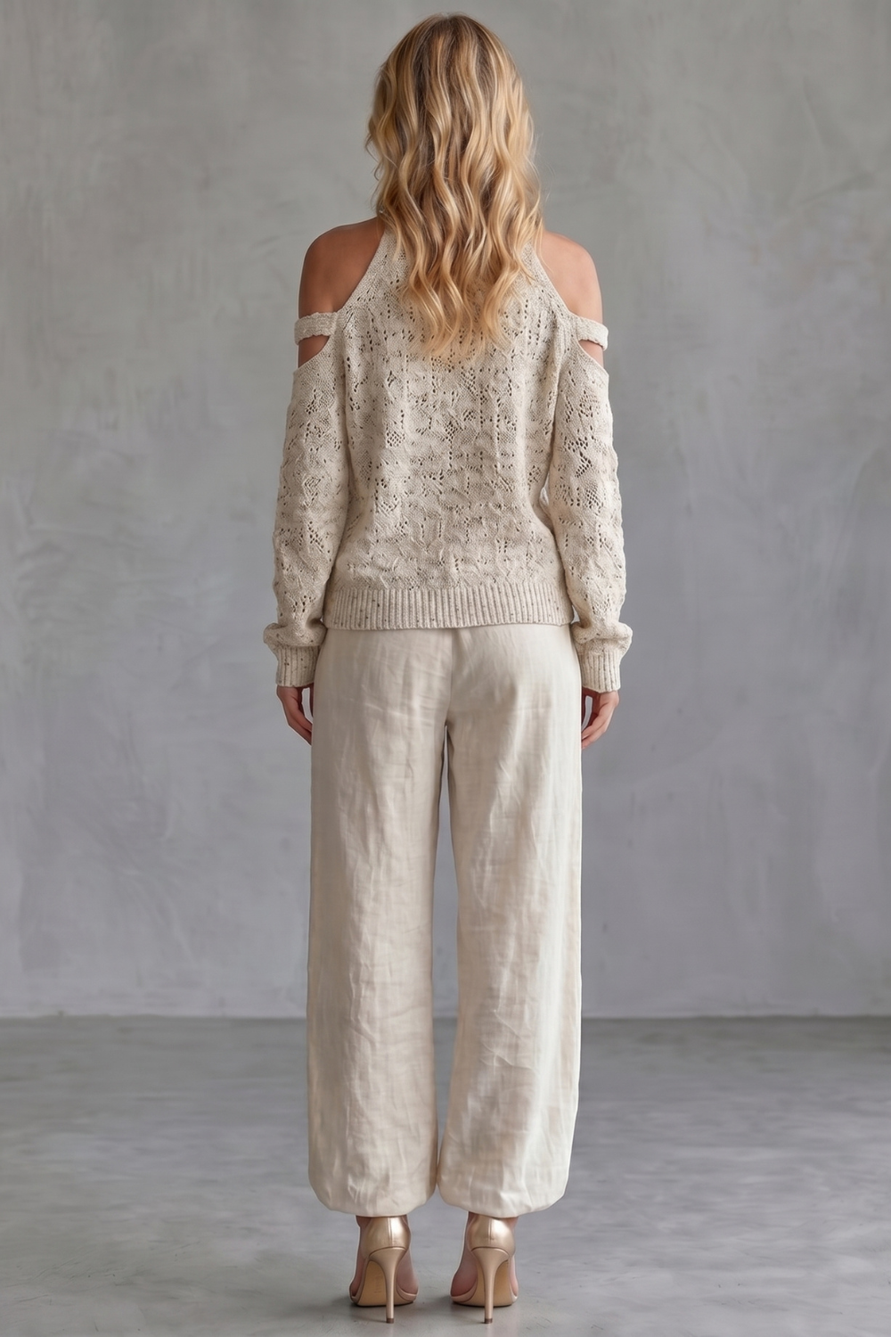 Aurellia – Cozy open-shoulder design – Knit trouser set