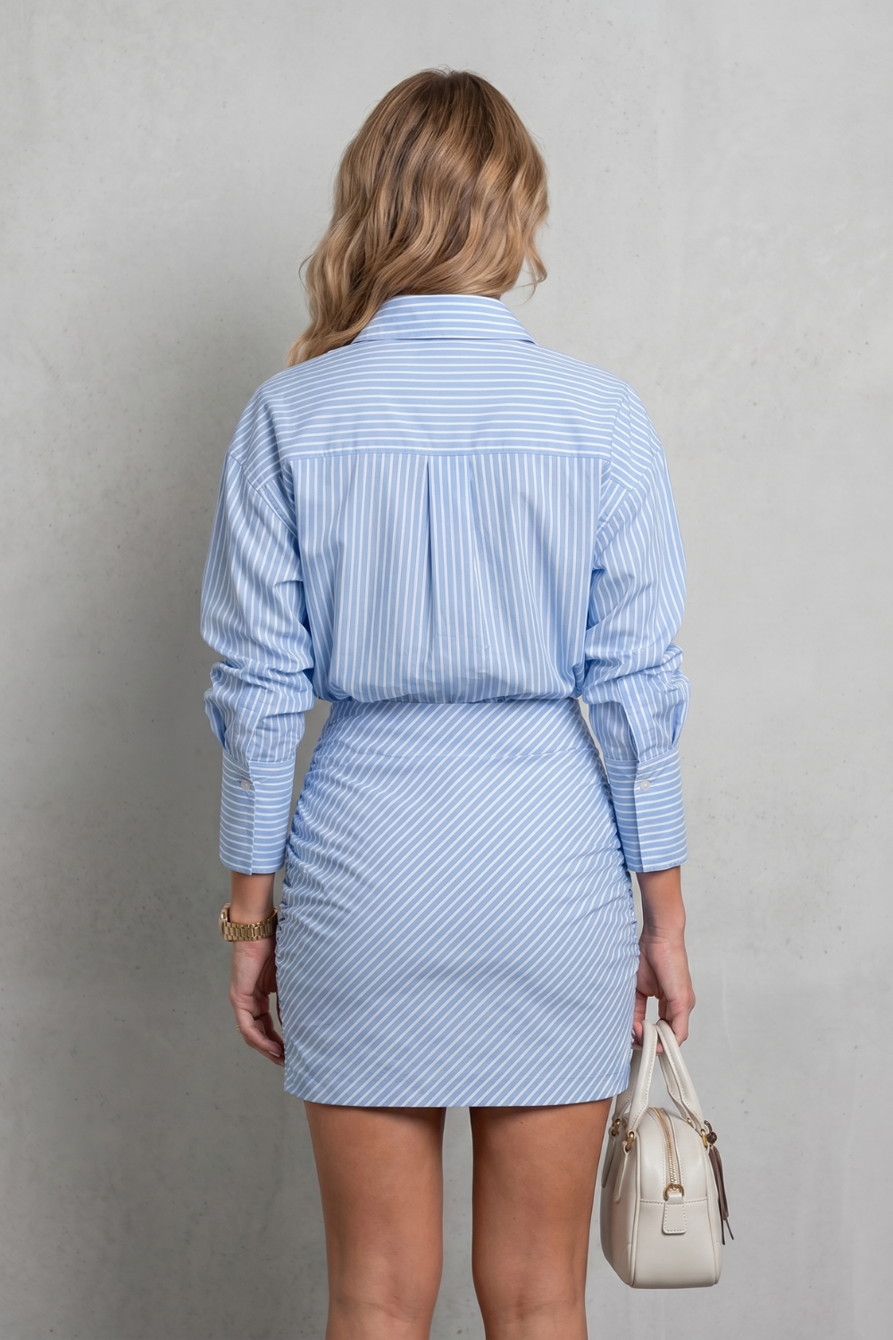 Avelisse – Tailored striped silhouette – Mini dress