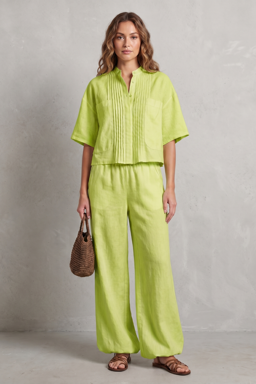 Limeaux – Breezy pleated elegance – Trouser set