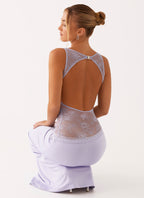 Lily Dress - Delicate Floral Midi for Effortless Chic