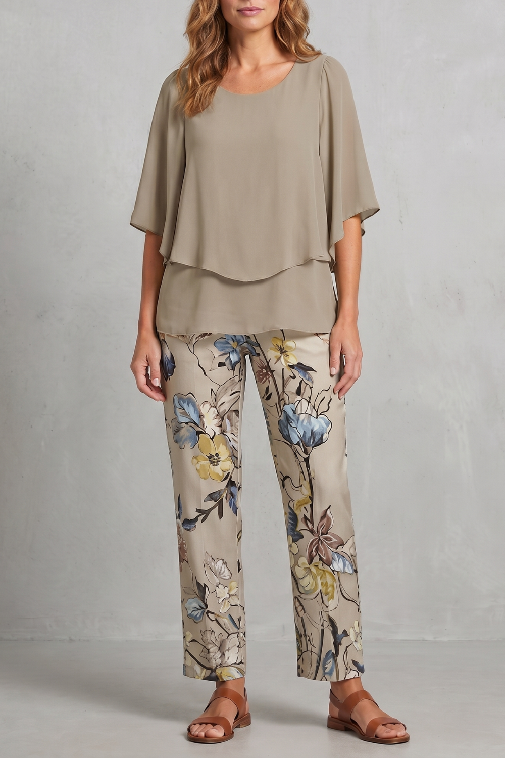 Mariselle – Botanical print elegance – Two-piece trouser set