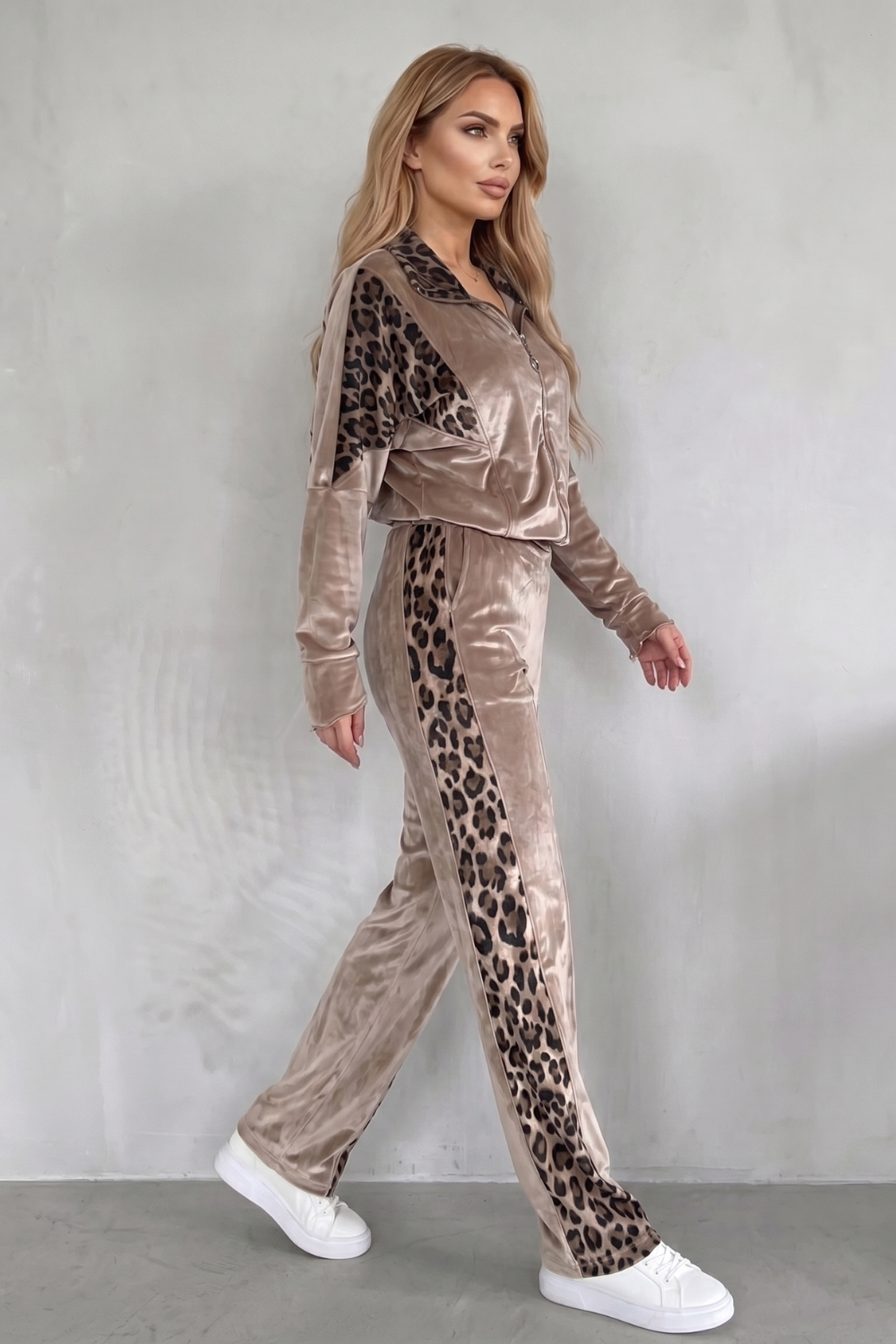 Noirelle – Leopard contrast athleisure – Three-piece set