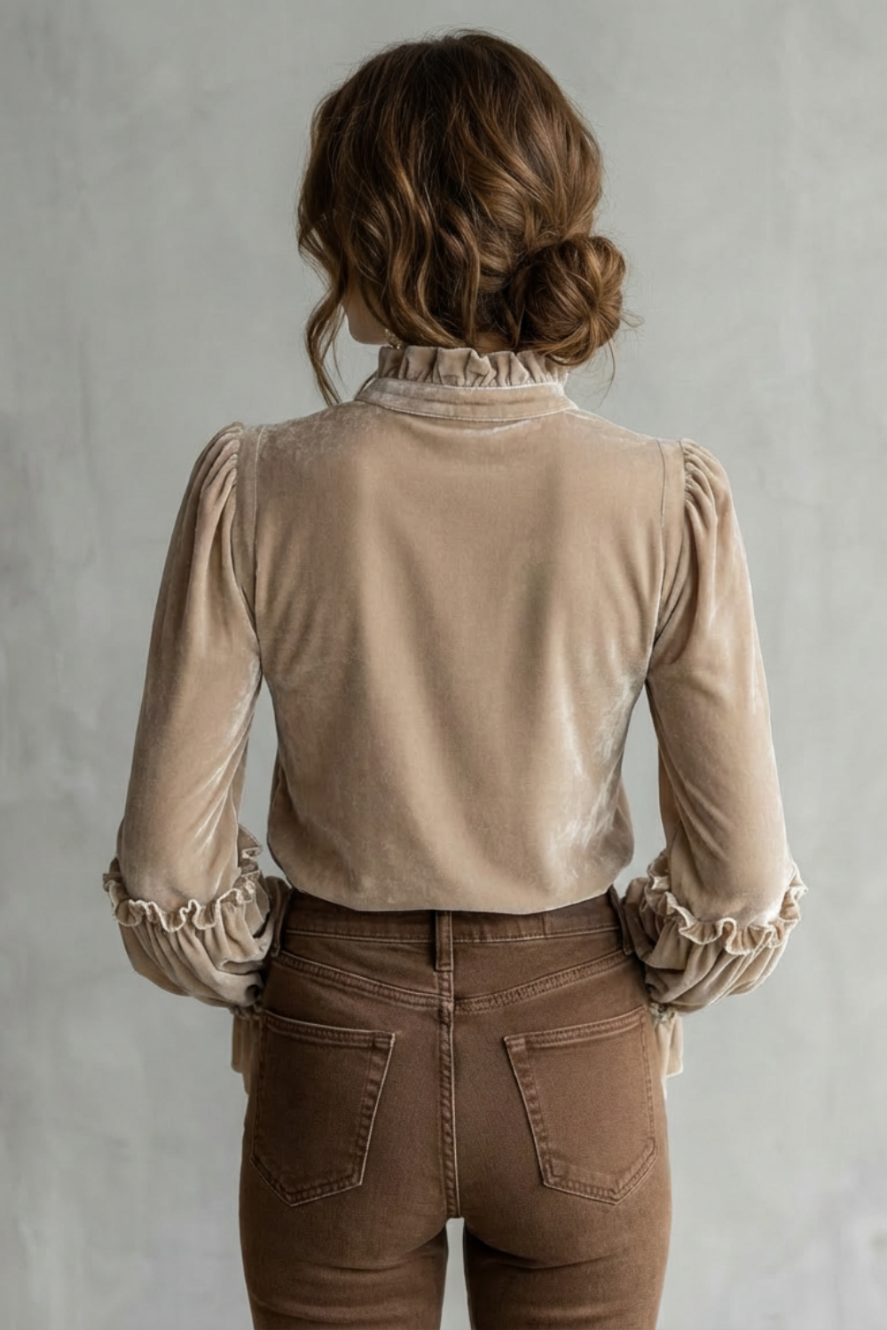 V Neck Tailored Romantic Floral Statement Top