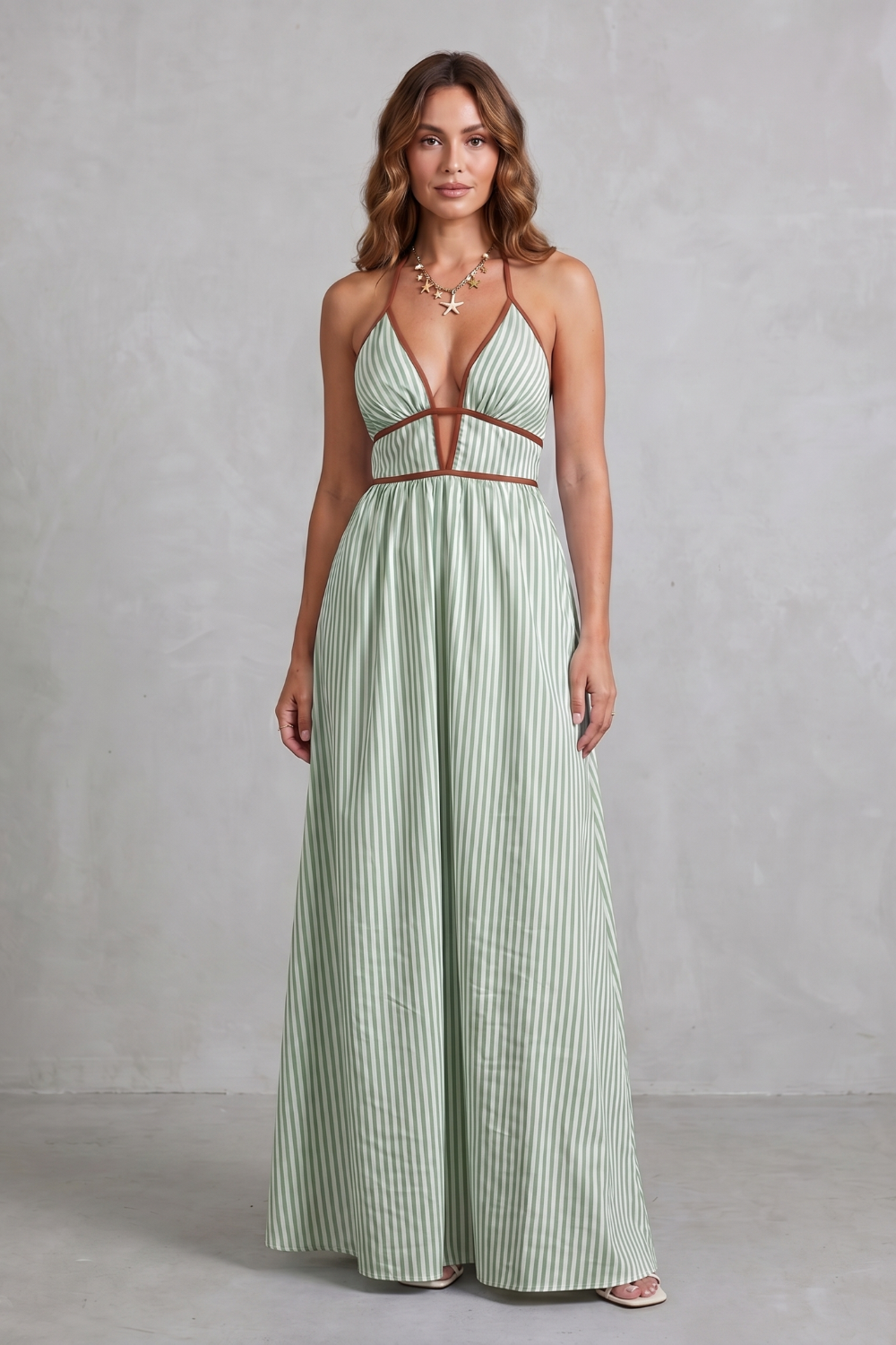 Serelisse – Striped backless silhouette – Maxi dress