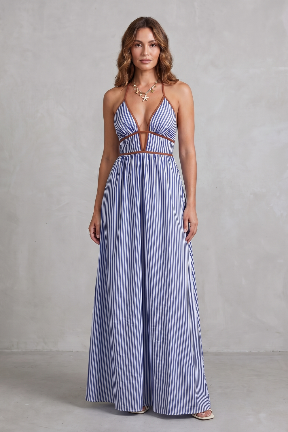 Serelisse – Striped backless silhouette – Maxi dress