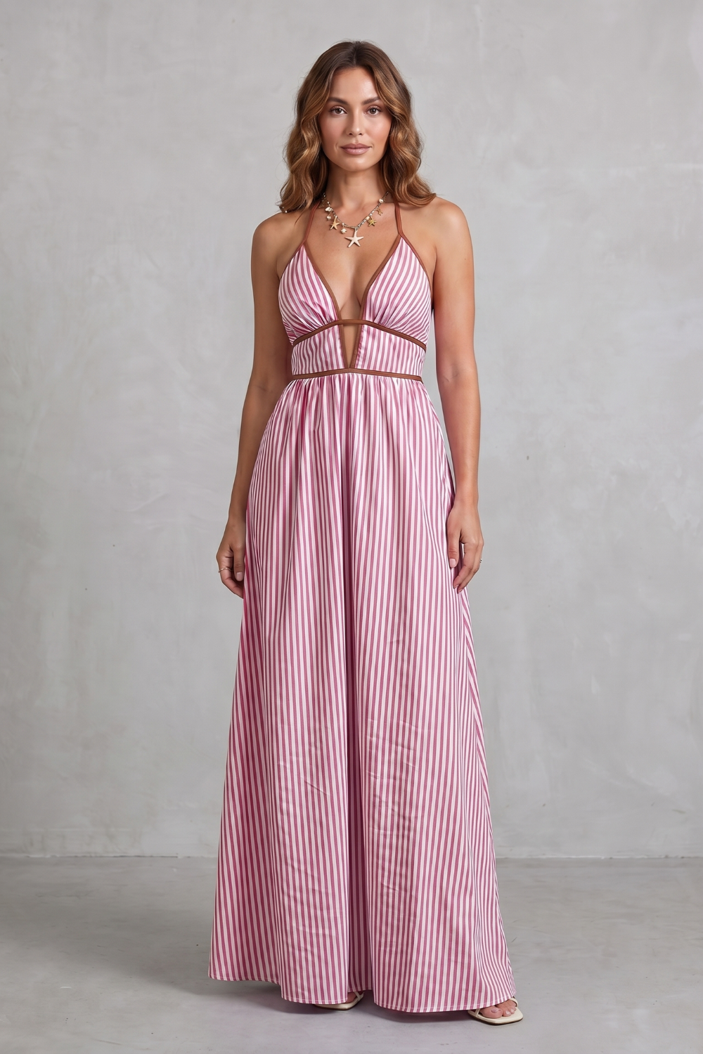 Serelisse – Striped backless silhouette – Maxi dress