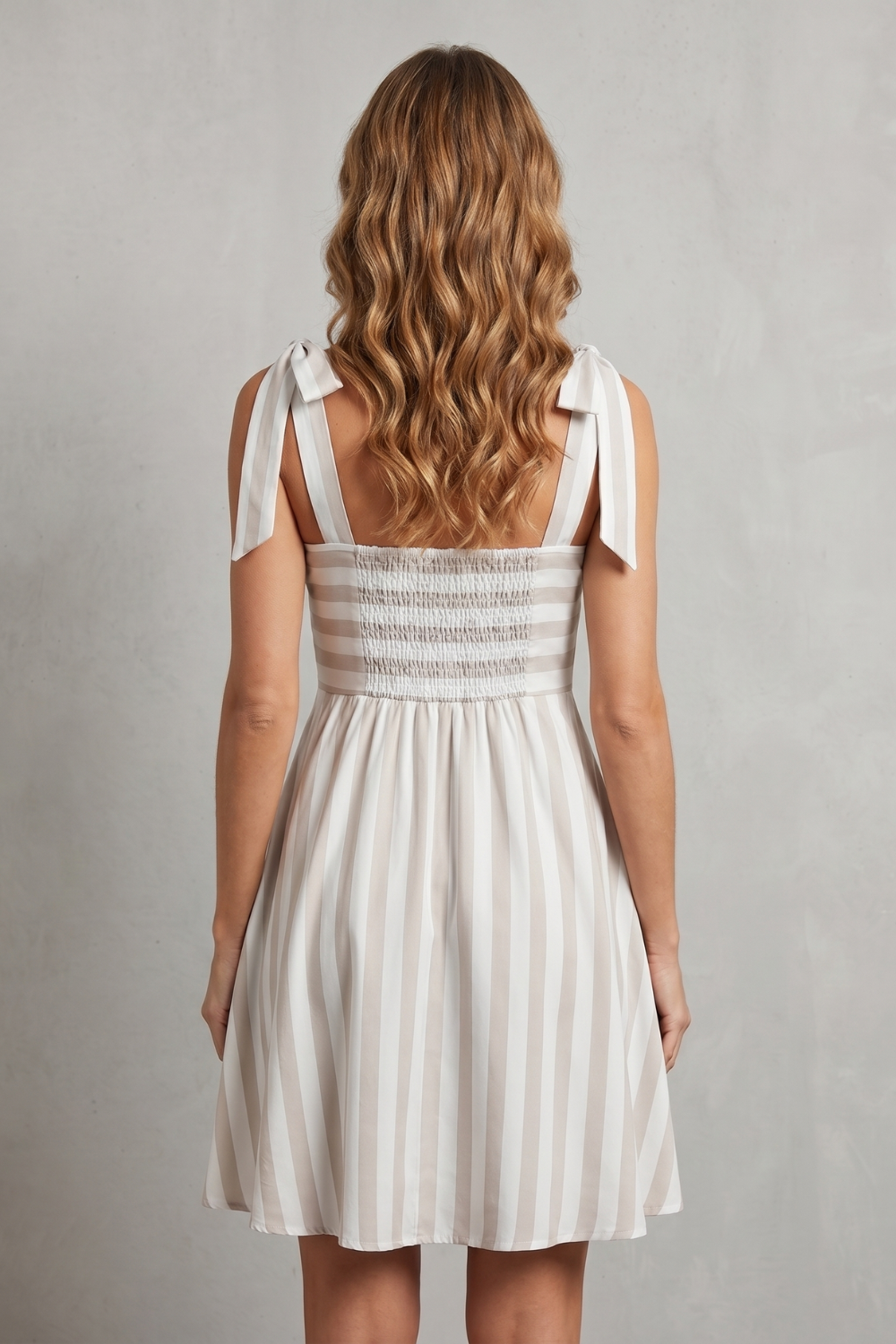 Sorelline – Delicate striped charm – Mini dress