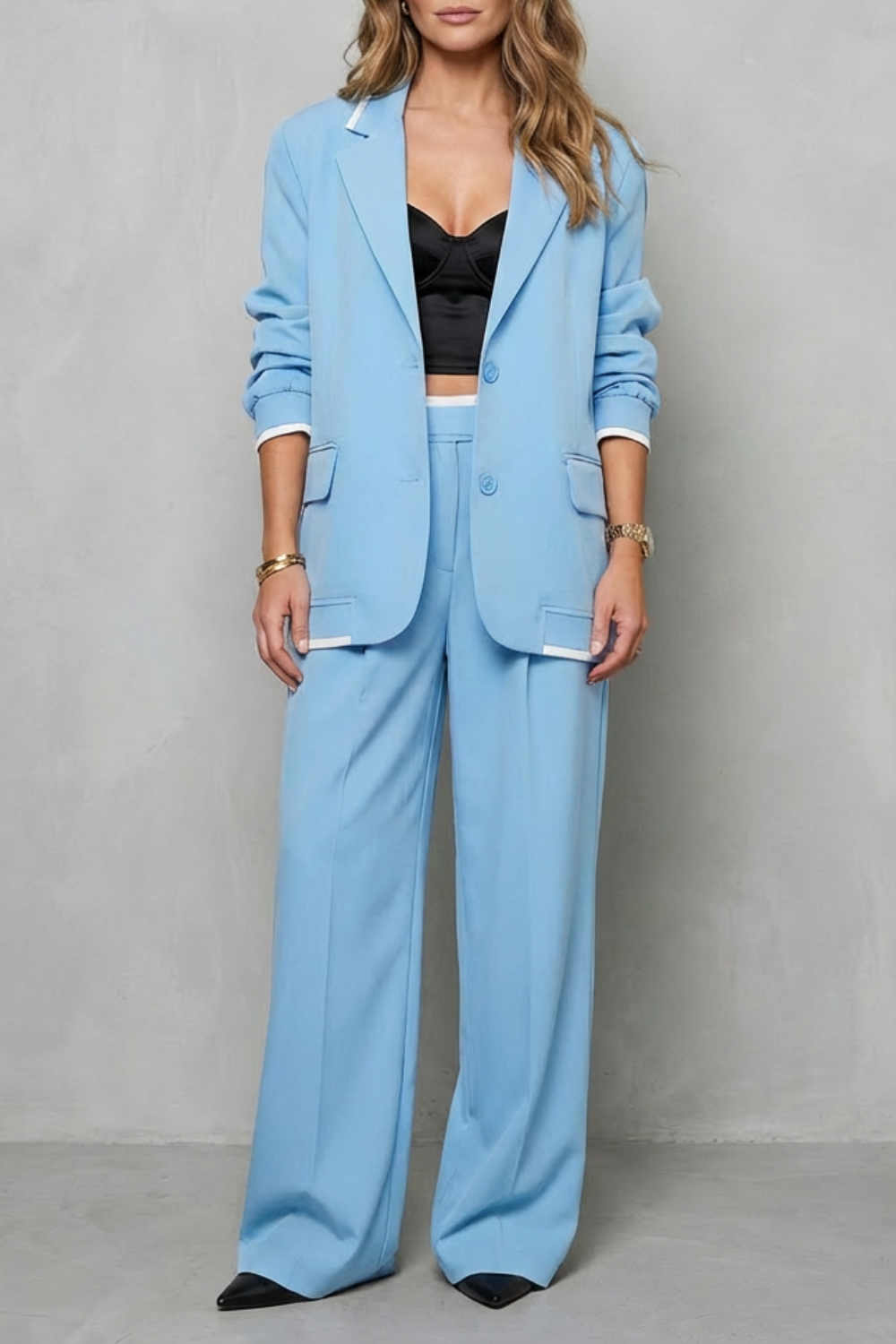Elegant Wide-Leg Two-Piece Power Look