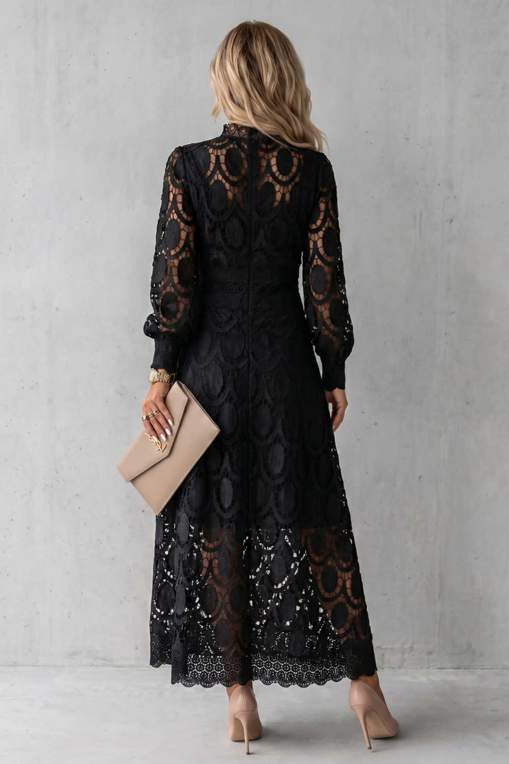 Velmira – Intricate lace elegance – Midi dress