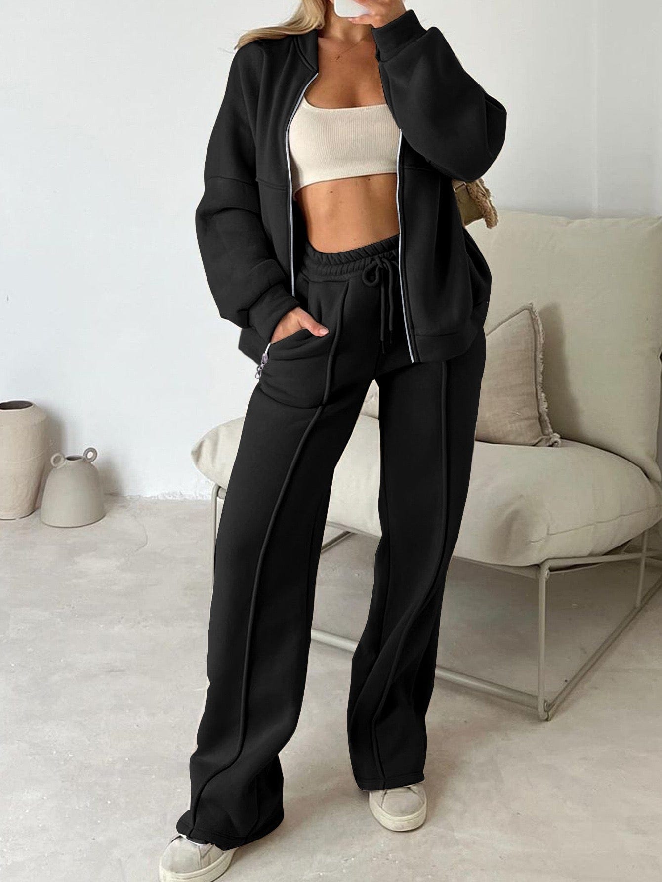 Sandra - Premium Tracksuit for Everyday Comfort