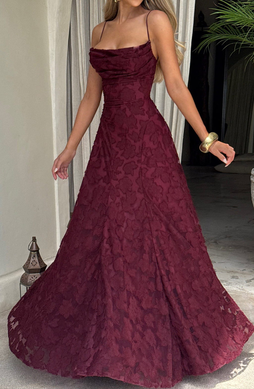 Jenny Dress — Effortless Elegance for Every Occasion